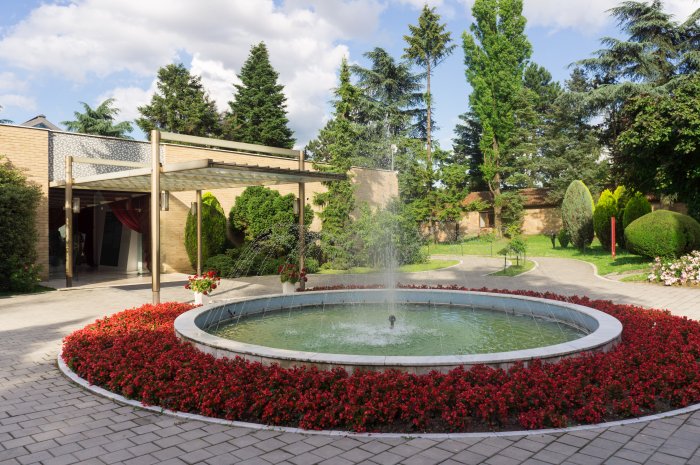 Tito's house of flowers, Belgrade