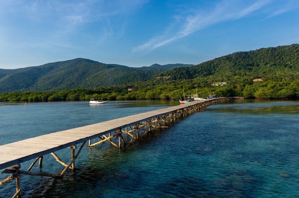 Ponton à Karimunjawa, Indonésie