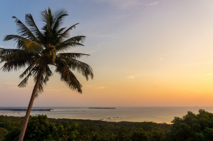 Karimunjawa au coucher du soleil, Indonésie