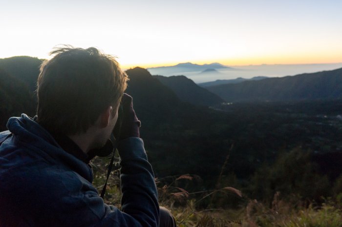 Lever de soleil sur le mont Bromo, Java, Indonésie