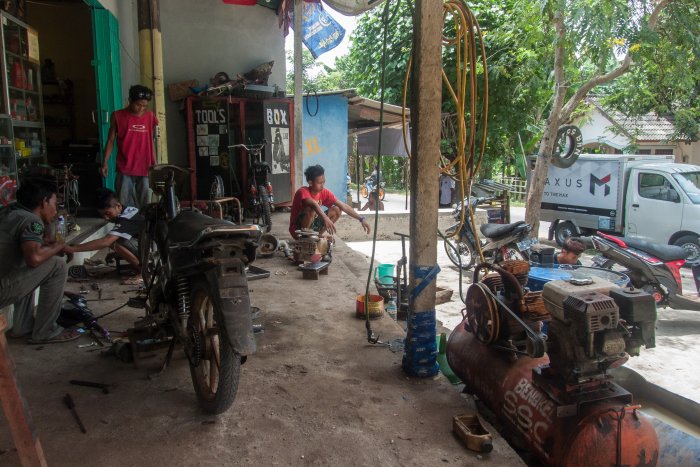 Garagiste à Lombok