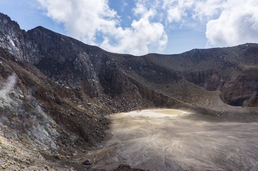 Cratère du volcan Egon, Florès