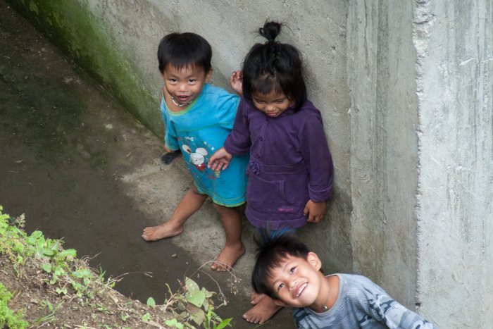 Enfants à Batad, Philippines