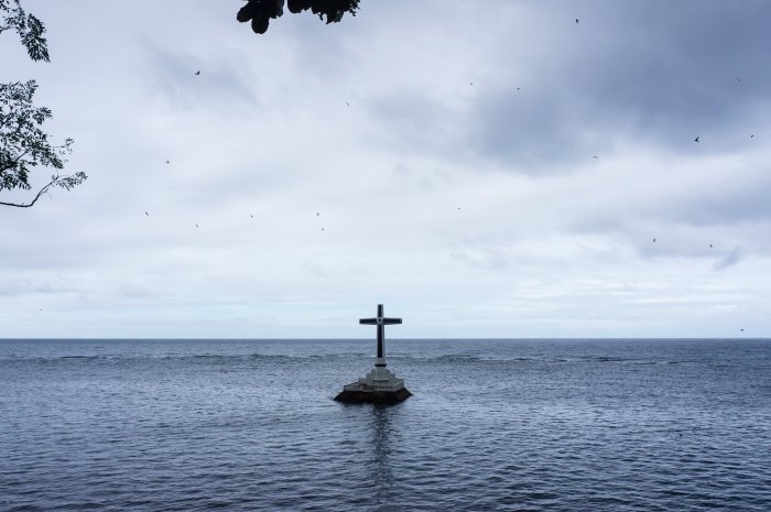 Sunken cemetery, Camiguin