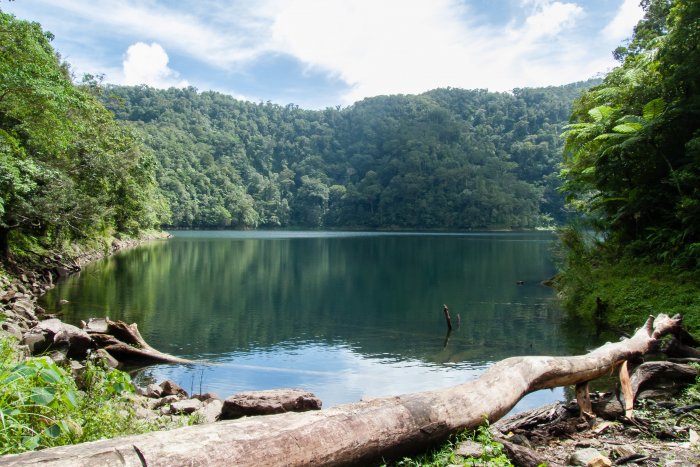 Twin Lakes, Negros