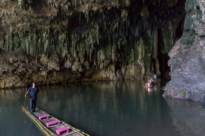 Tham Lod Cave, Thaïlande