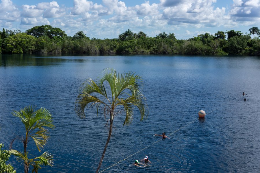 Cenote Azul, Bacalar, Mexique