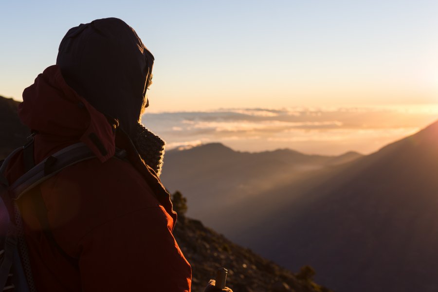 Lever de soleil au sommet du volcan Acatenango