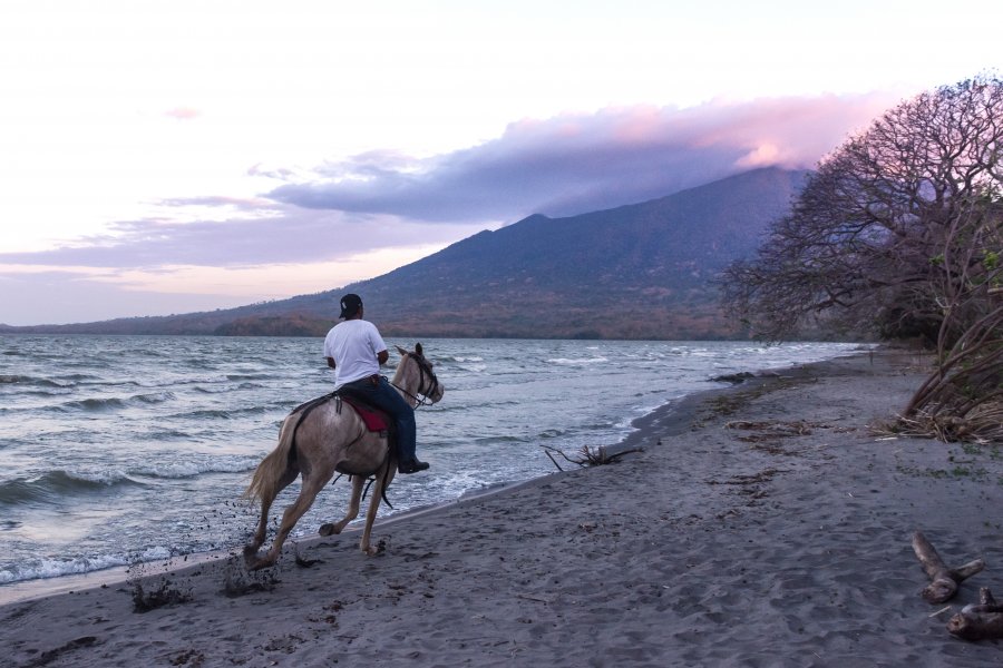 Coucher de soleil à Ometepe, Nicaragua