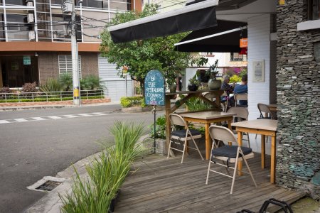 Petit resto de Laureles, Medellín, Colombie