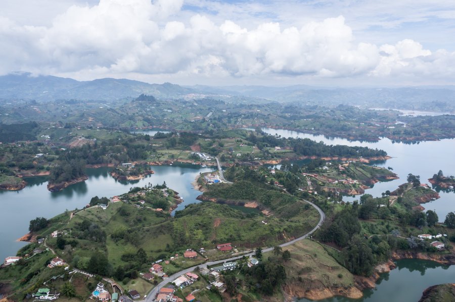 Vue depuis le Peñon de Guatapé ou Piedra del Peñol