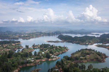 Vue depuis le Peñon de Guatapé ou Piedra del Peñol