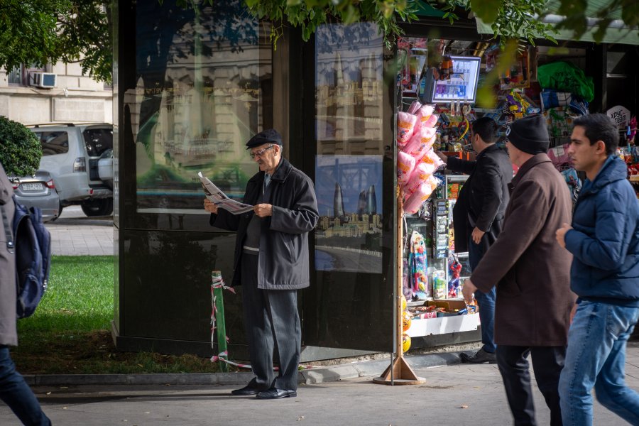 Scène de rue à Bakou, Azerbaïdjan