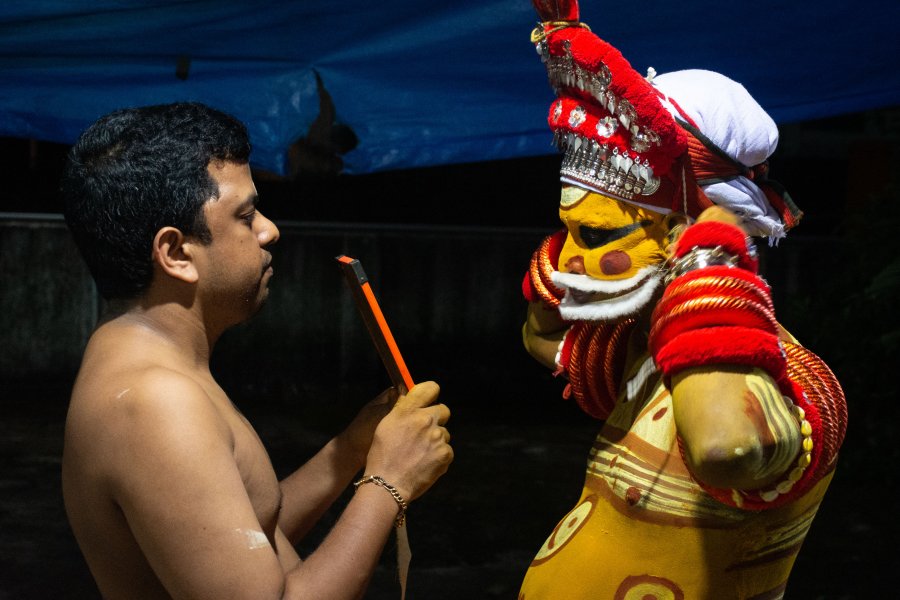 Cérémonie de Theyyam, Kannur, Kerala, Inde