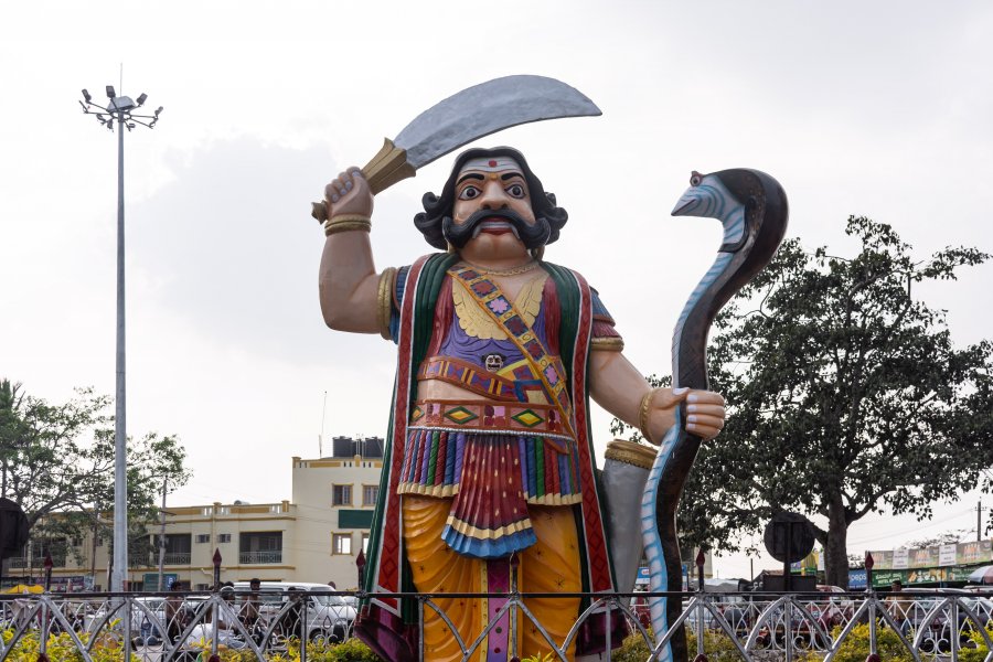 Statue du démon Mahishasura à Mysore