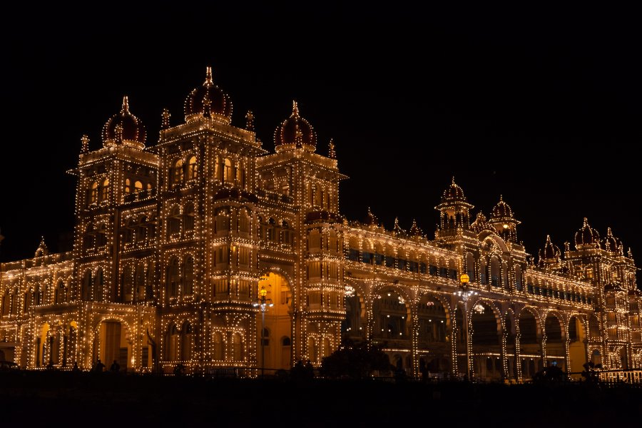 Palais de Mysore illuminé, Karnataka, Inde