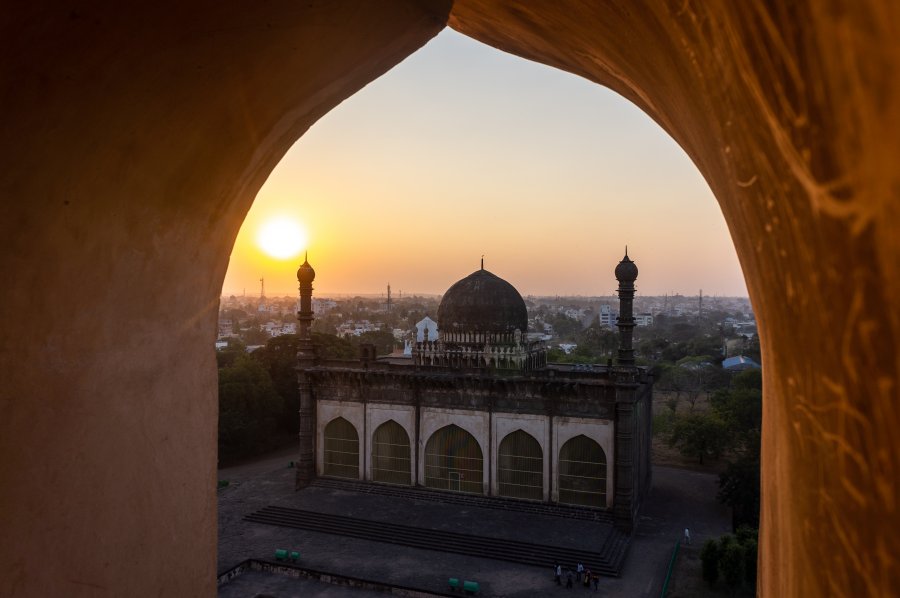 Coucher de soleil à Gol Gumbaz, Bijapur, Inde