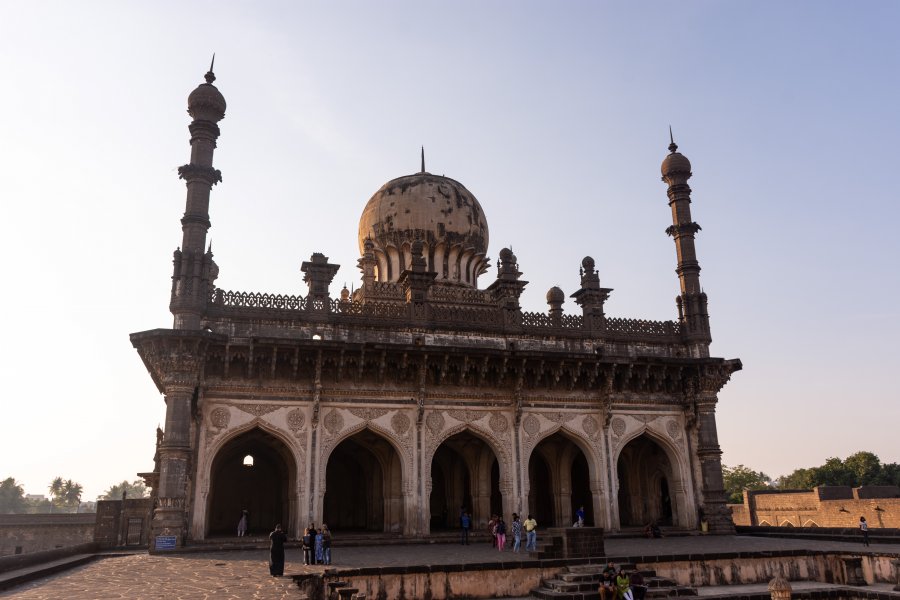 Monument Ibrahim Rauza à Bijapur, Inde