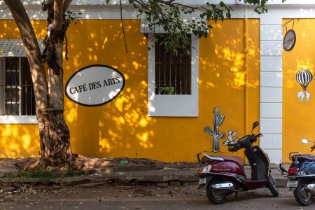 Café mignon à Pondichéry, Inde