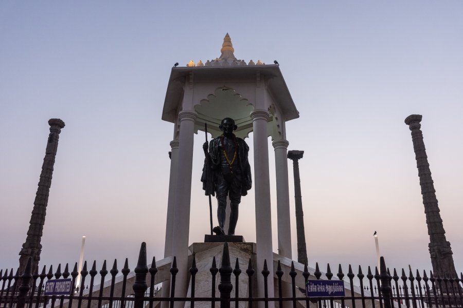 Statue de Gandhi à Pondichery, Inde