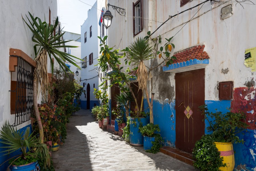Rue d'Asilah au Maroc