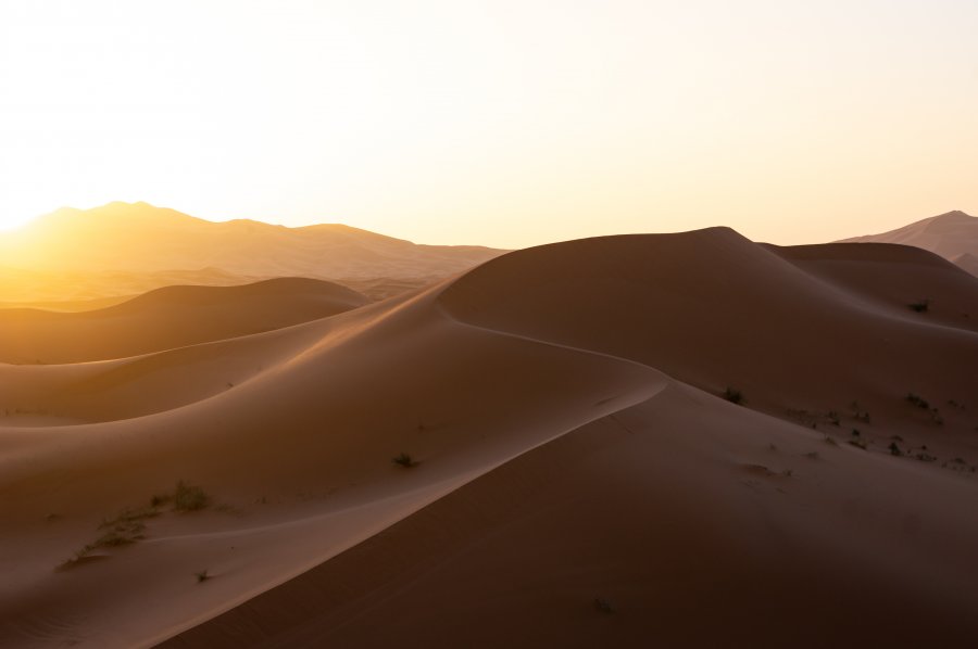 Lever de soleil sur les dunes de Merzouga