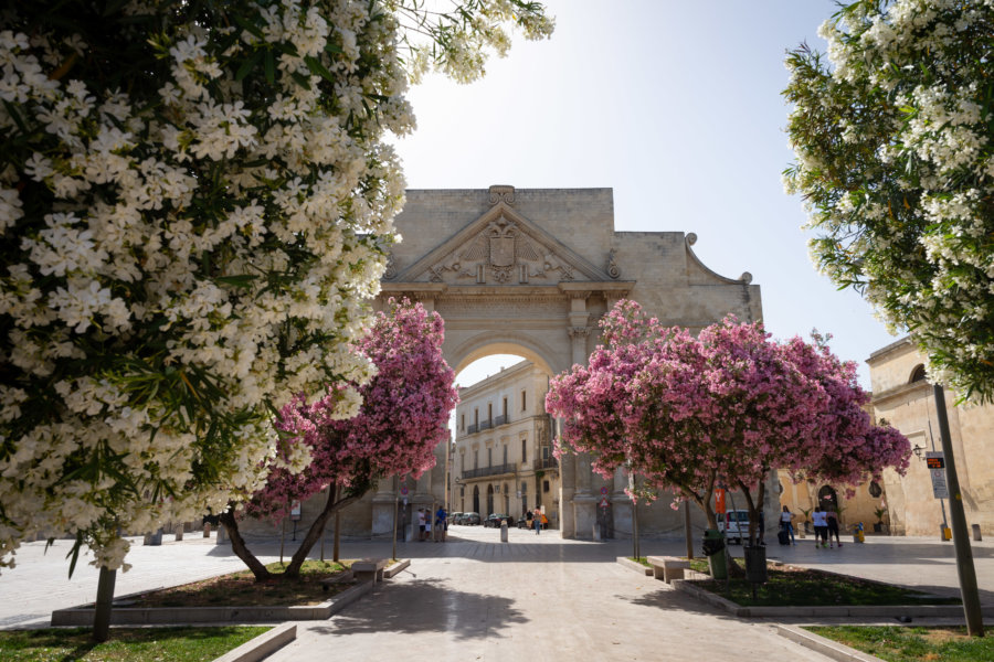 Porta Napoli à Lecce, Pouilles, Italie