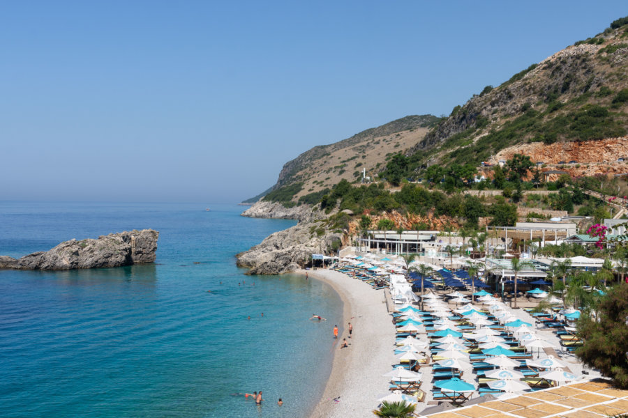 Plage de Jalë en Albanie