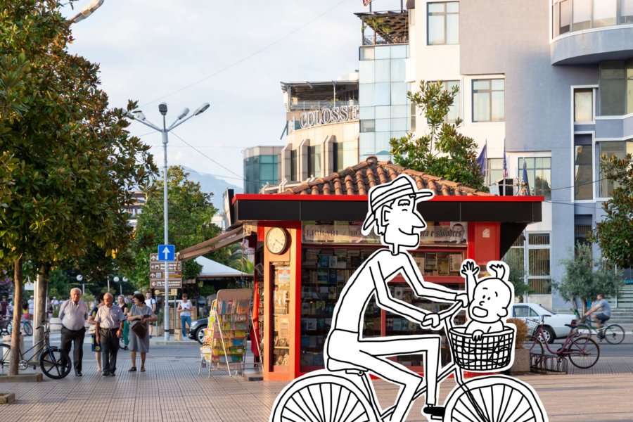 Vélo dessiné dans la ville de Shkodër en Albanie