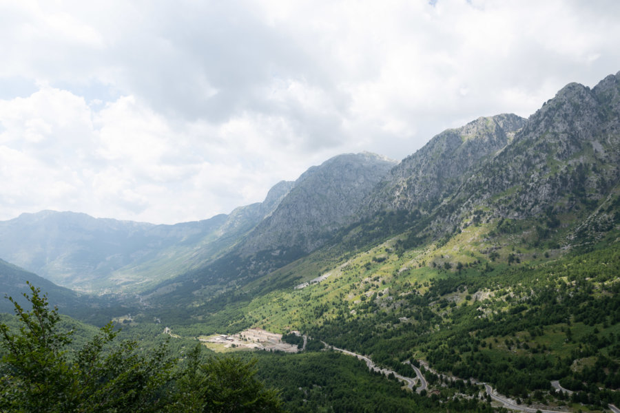 Route de Theth à Shkodër en Albanie