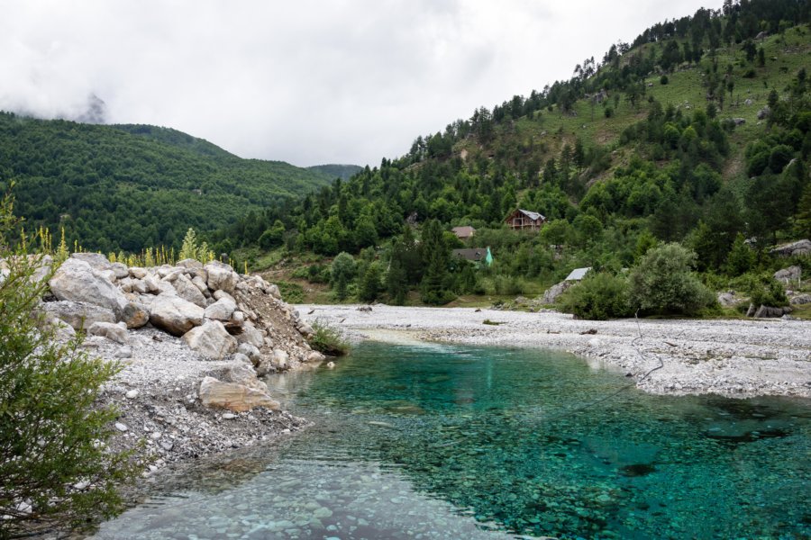 Village de Valbonë en Albanie