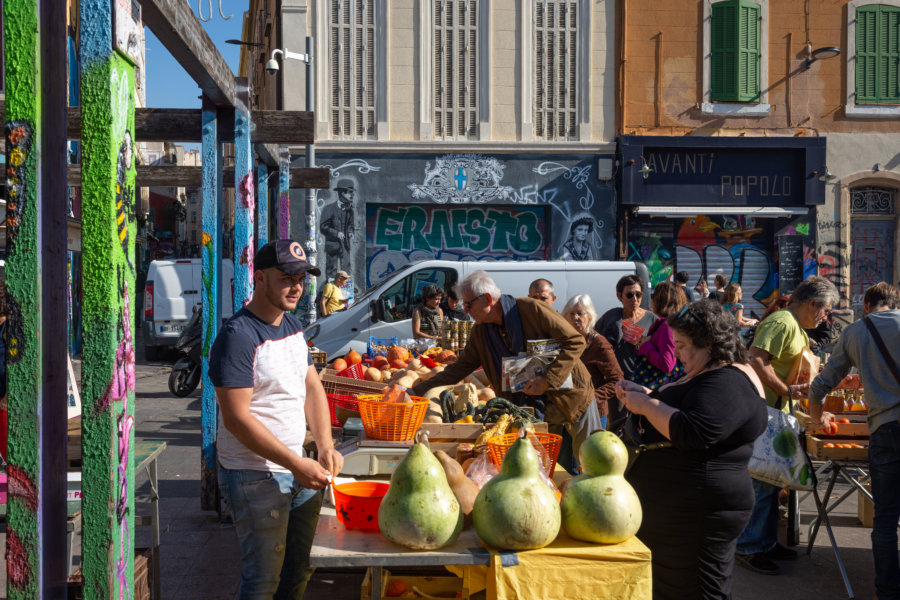 Marché bio au Cours Julien, Marseille