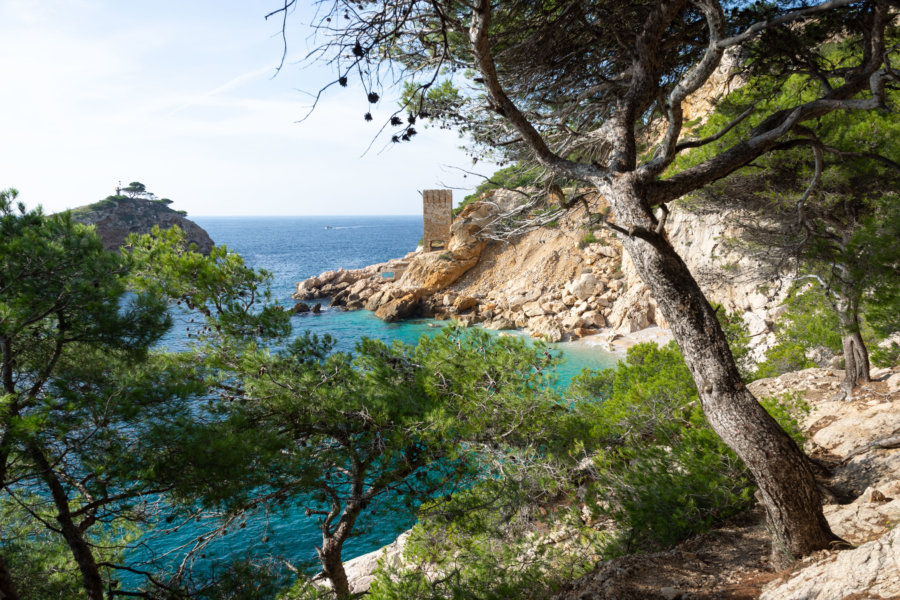 Calanque de l'Everine, côte bleue à Marseille