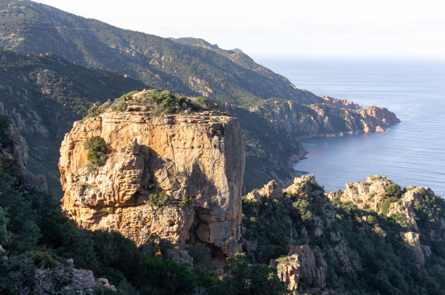 Château fort, rocher des Calanques de Piana, Corse