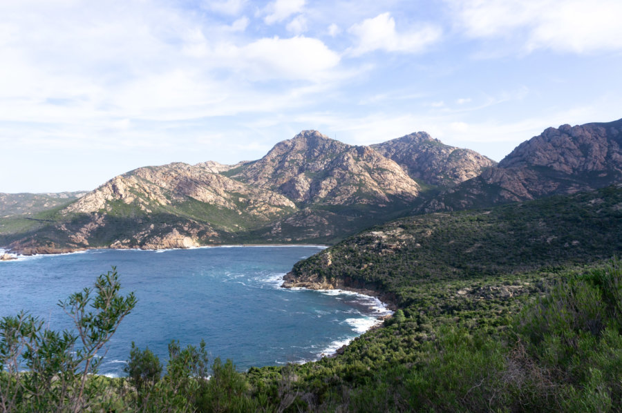 Côte corse vers Piana et Scandola