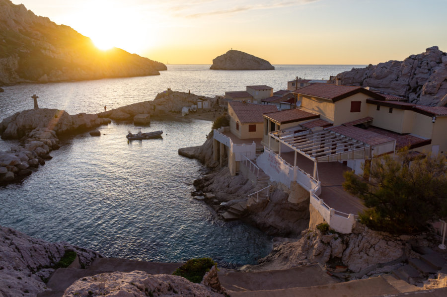 Coucher de soleil au Cap Croisette, les Goudes, Marseille