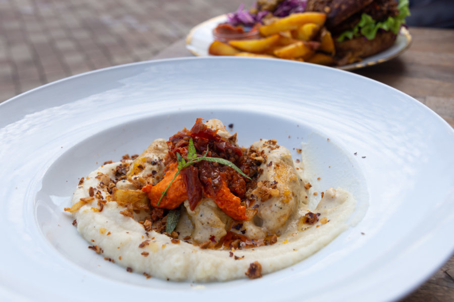 Plat végétarien chez Mikala à Marseille