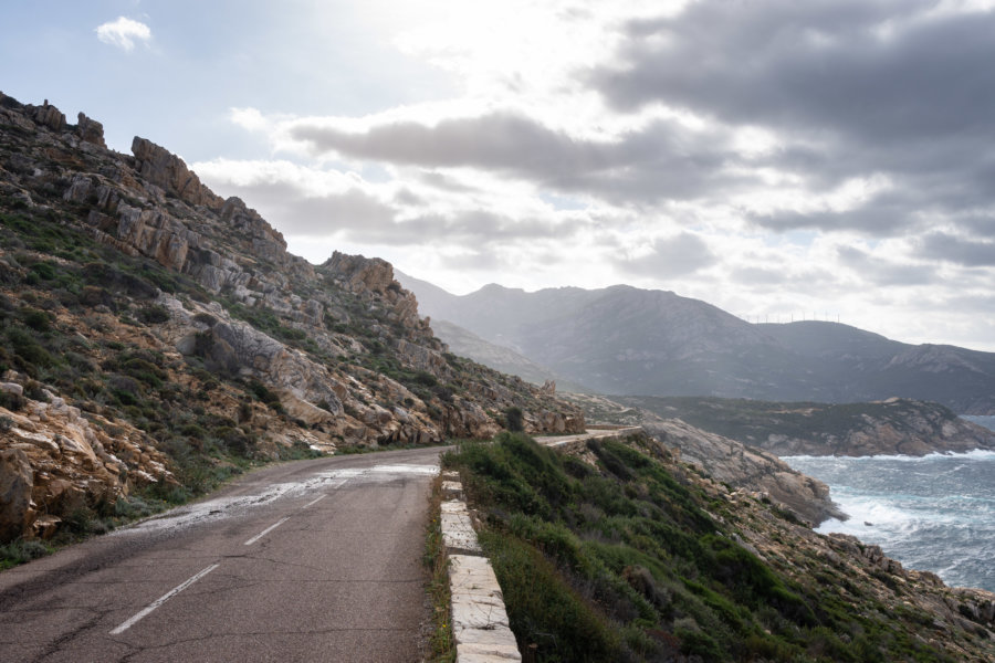 Route de Calvi à Piana en Corse