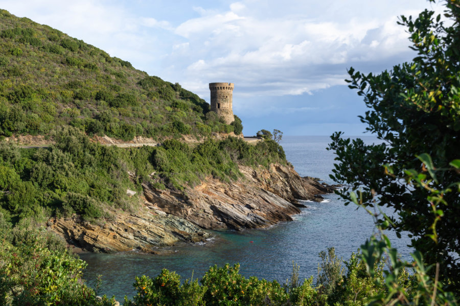 Tour genoise dans le Cap Corse