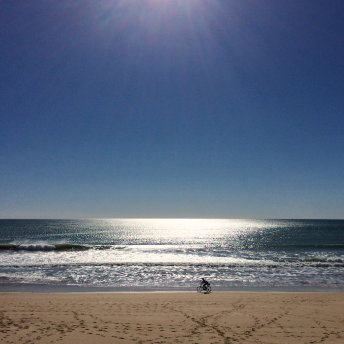 Vélo sur les plages d'Algarve au Portufal