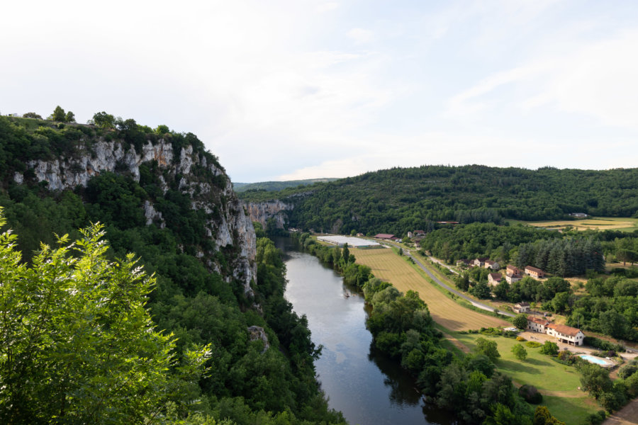 Vue sur le Lot depuis le rocher de Saint-Cirq-Lapopie