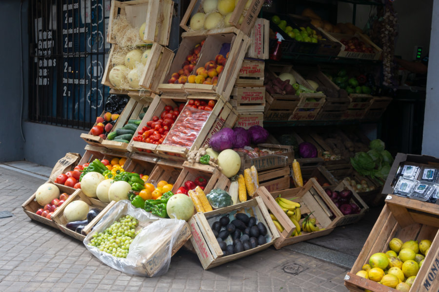 Marchand de fruits et légumes en Argentine