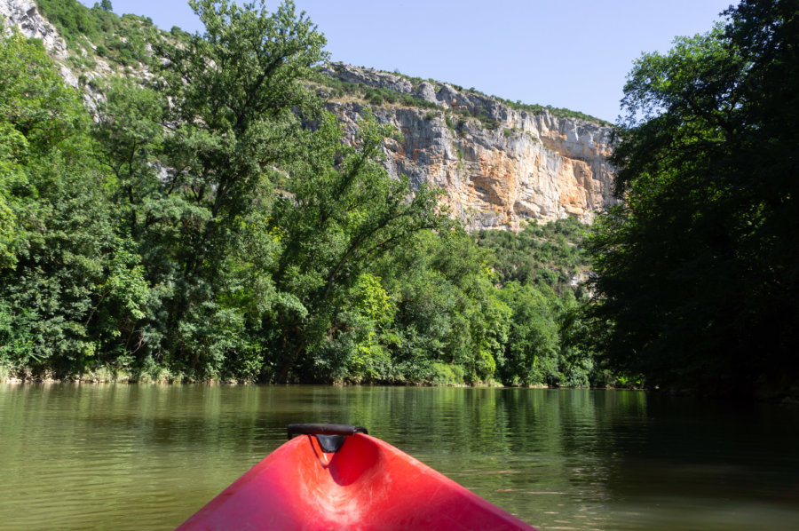 Canoë dans les Gorges de l'Aveyron entre Saint-Antonin et Cazals