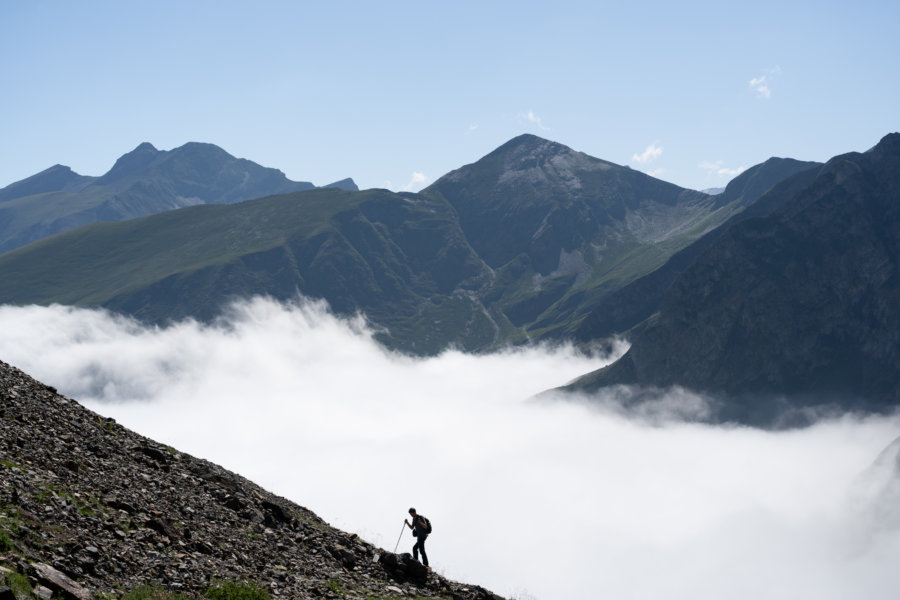 Randonnée vers le lac de Barroude, les Pyrénées l'été