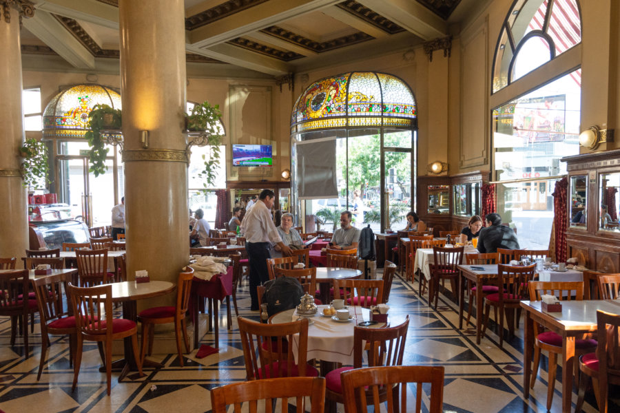 Cafe notable Las Violetas à Caballito, Buenos Aires