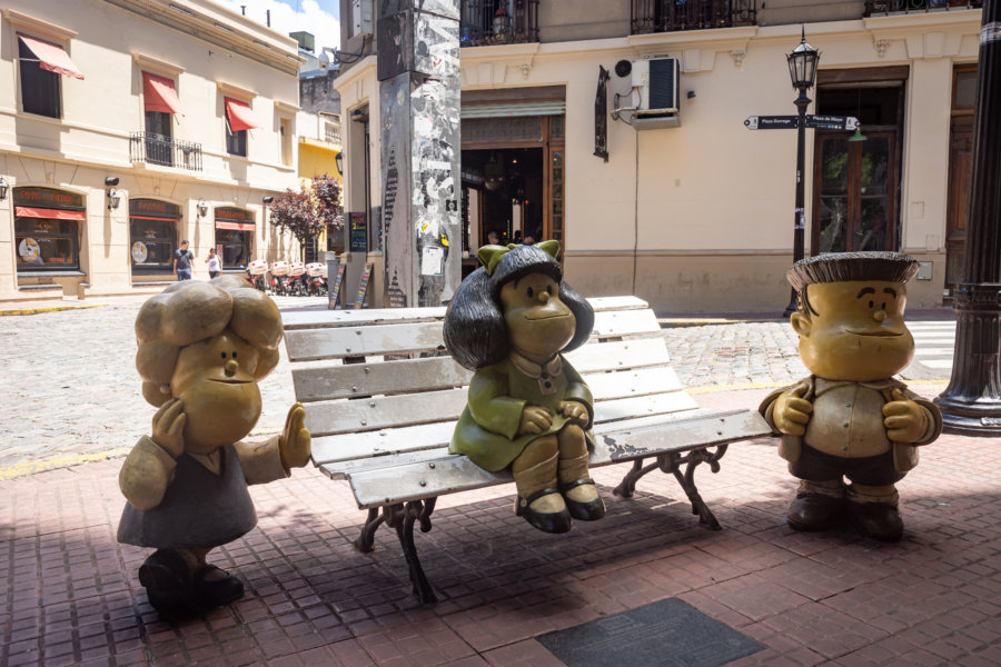 Statue de Mafalda à Buenos Aires