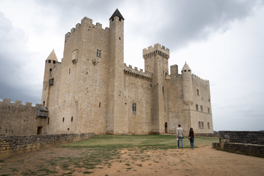 Visite du château de Beynac et Cazenac en Dordogne