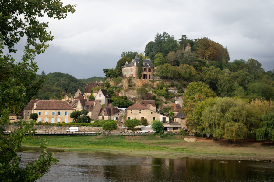 Village de Limeuil, au confluent de la Dordogne et la Vézère