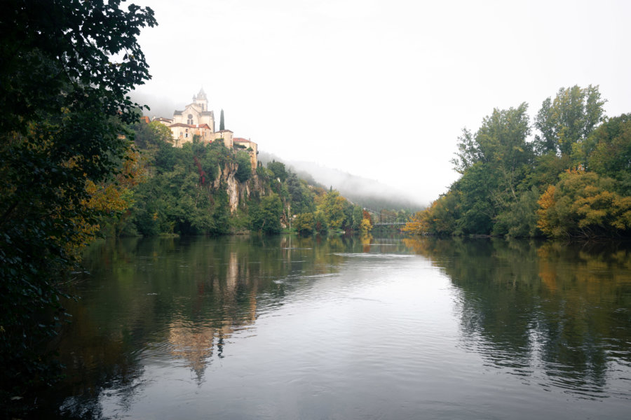 Village d'Albas et fleuve du Lot