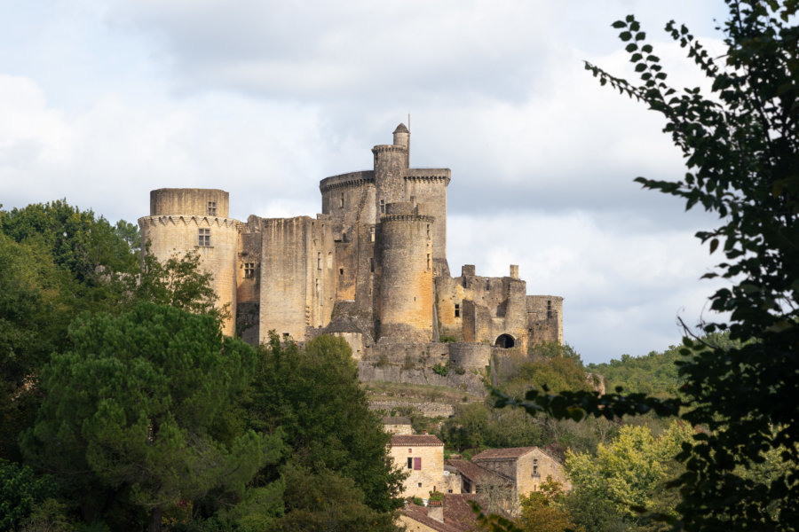 Château de Bonaguil dans le Lot-et-Garonne